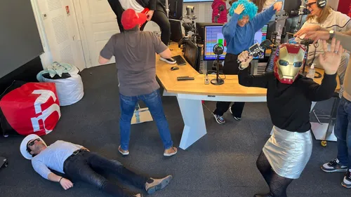 Top Music fête ses 100k abonnés Facebook avec un Harlem Shake