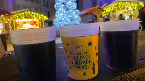 Qui a le vin chaud le moins cher ?