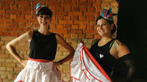 Estelle Challenge "French Cancan" à La Clandestine