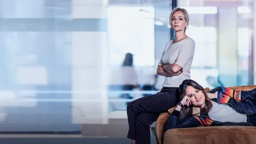 A la recherche de décors à Strasbourg pour la série "Face à Face"