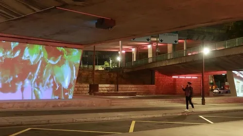 Concept Light brille à la Porte de La Chapelle