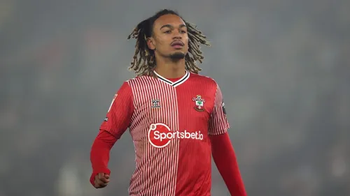 Mara, Johnsson, Wiley... Qui sont les nouveaux joueurs du Racing ? 