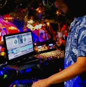 Le 6 août, la MJC de Marseillan passe en mode club avec DJ Live...
