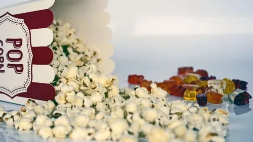 2 SEMAINES AVANT LA RÉOUVERTURE DES CINÉMAS