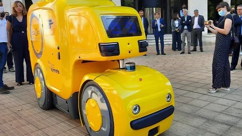 Montpellier : une voiturette automatisée en test pour la livraison...