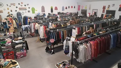 Bon plan : opération déstockage dans les boutiques « Seconde Vie »,...