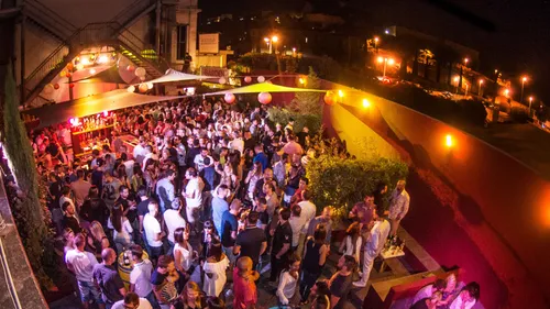 Béziers : face à l’affaire des piqûres, l’Usine à Gaz adapte sa...