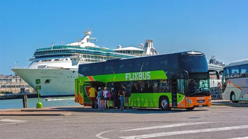 Chère alternative ou vrai bon plan ? Tout savoir sur les « bus...