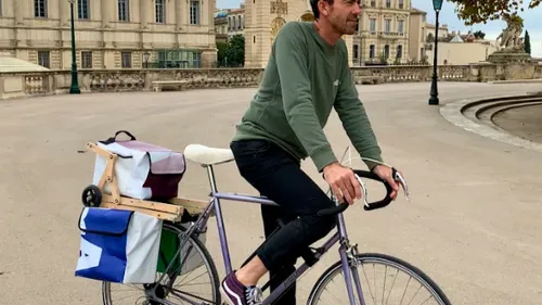 Une marque héraultaise réinvente le cabas à roulette, pratique,...