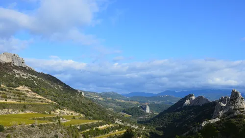 Insolite : visiter les dentelles de Montmirail à travers un jeu...