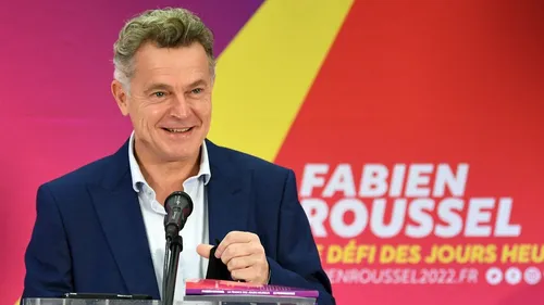 Présidentielle 2022 : Fabien Roussel (PCF) fait de l'Éducation la...