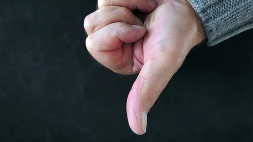 Santé : la plateforme « Arthrose Pouce » brise le silence autour du...