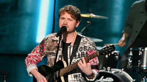 Olly Corpe, le musicien compositeur Londonien de Cavaillon était...