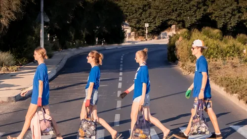 Étang de Thau : plus de 4 tonnes de déchets ramassés par une...