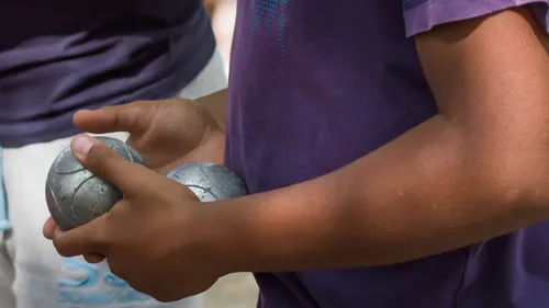 Montpellier : trouver un emploi tout en jouant à la pétanque