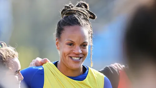 "Ça a été une grande surprise" : Safi N'Diaye va porter la flamme...