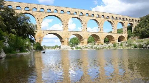 Pont du Gard : une expo et un mapping vidéo pour mettre la...