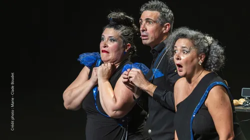 Gentilles par accident - Les banquettes arrières