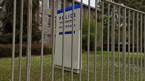 À Rennes, le centre culturel Avicenne à nouveau vandalisé la nuit...