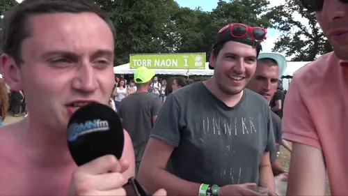 On découvre l'ambiance des Charrues avec ses festivaliers