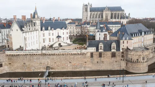 Nantes : l'invitée d'un colloque fait débat