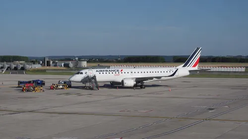 Trafic perturbé dans les airs avant les vacances d'été en raison...