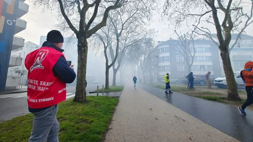 Retraites : la maire de Nantes en colère après les violences,...