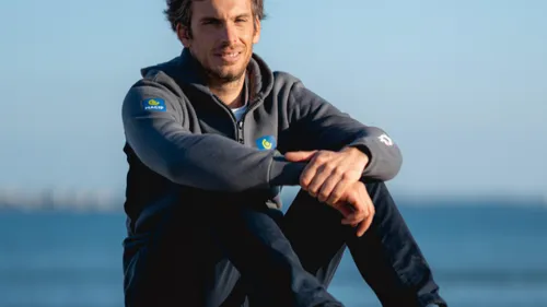 Vendée Globe 2024-2025 : Charlie Dalin a remporté l'édition en...