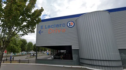 Le drive séduit de plus en plus de Français