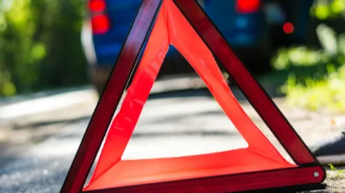 Accident de car à Gourin : le véhicule se couche sur le flanc,...