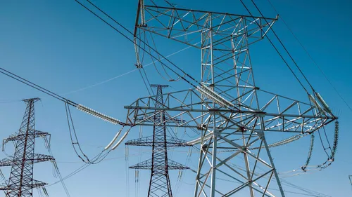Électricité : le gouvernement promet des factures sans hausse en...