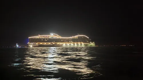 Saint-Nazaire : le MSC World Europa a quitté les Chantiers de...