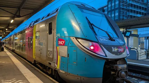 Drame sur les rails au sud de Nantes : deux personnes percutées par...
