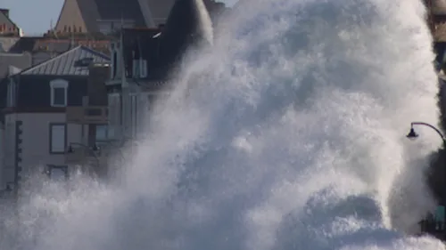 Tempête Ciarán en approche : mise en garde sur la façade atlantique