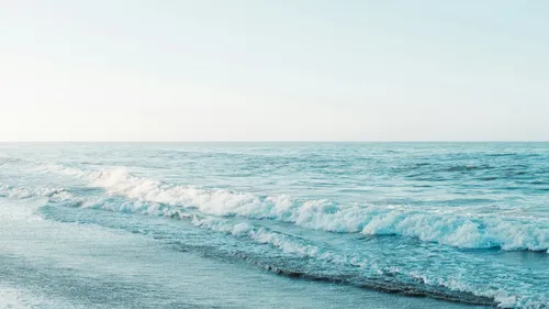 PFAS : les polluants éternels s’invitent sur les plages bretonnes...