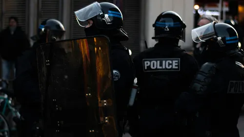 Bouvron : retranché chez lui après des tirs, un homme interpellé...