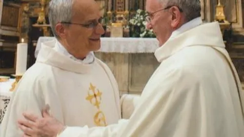 Le cardinal américain Robert Francis Prevost devient le pape Léon XIV