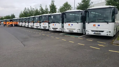 Quatorze autocars normands en route vers l’Ukraine