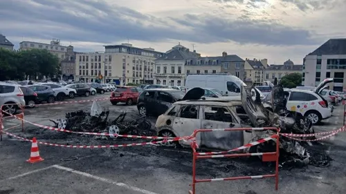 Incendies volontaires, mairie et palais de justice tagués à Alençon