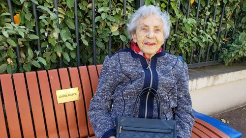 Calvados : à 101 ans, elle fait encore tout chez elle