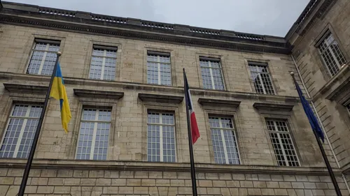 A Rouen, un rassemblement pour l'Ukraine, trois ans après le début...