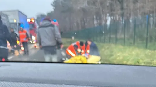 Ecommoy : un piéton meurt percuté sur la route