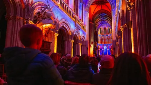 La cathédrale de Bayeux relance son spectacle son et lumière pour...