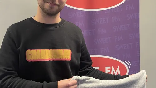 Avec sa marque de vêtement, ce Caennais dépoussière l'image du vin