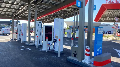 Sargé-lès-Le Mans : six bornes de recharge "haute puissance" chez...