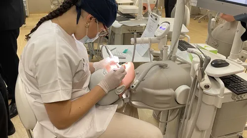 Caen : enfin une formation pour les futurs dentistes