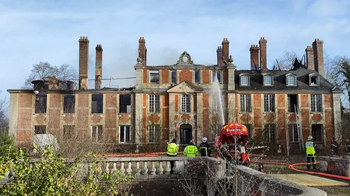 Serquigny : le château, ravagé par un incendie