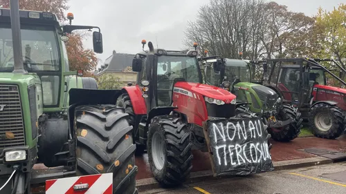 Calvados : mobilisation des agriculteurs contre l'accord avec le...