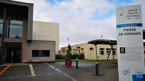 Mer : des collégiens sans prof, leurs parents menacent