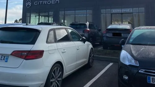 Eure : des dizaines de véhicules encore incendiés dans deux...